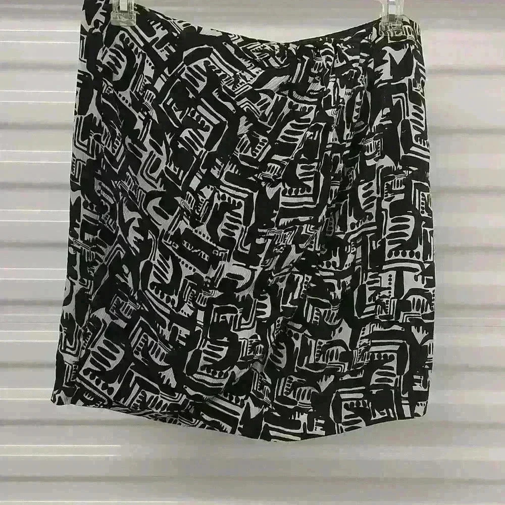 Chaus women's skirt petite